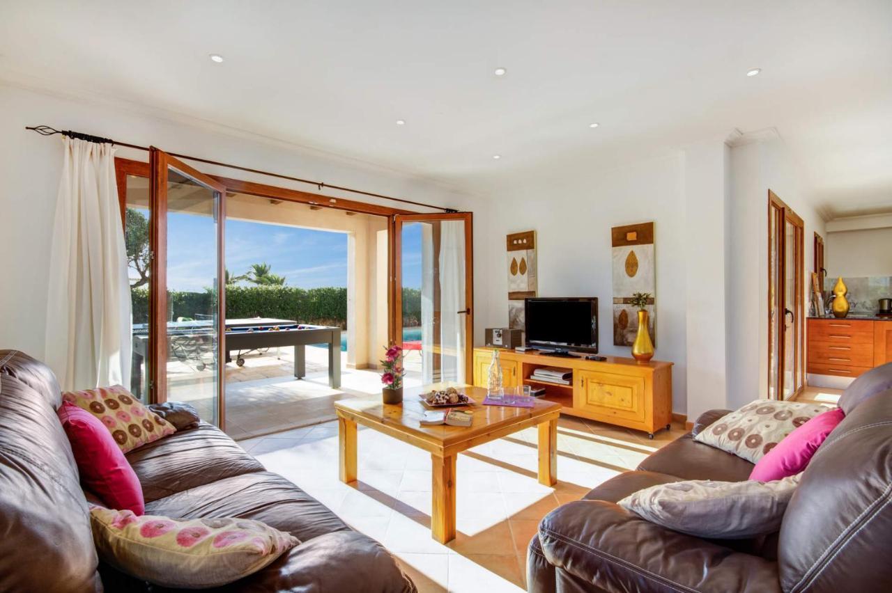 Ibiza 4 Bedroom Villa, Cala'n Blanes