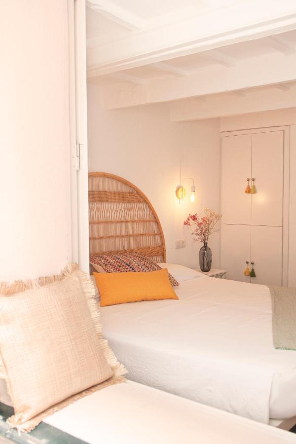 971 Con Encanto Hotel