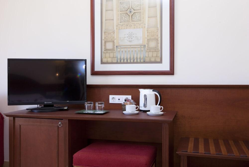 Hotel Valentin Star Menorca - Adults Only 4*