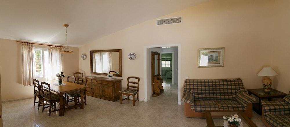 Galdana Palms Villa *