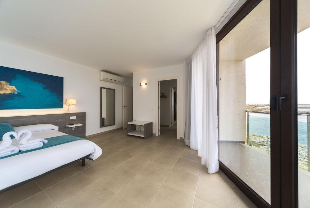 Ferrer Skyline 4*