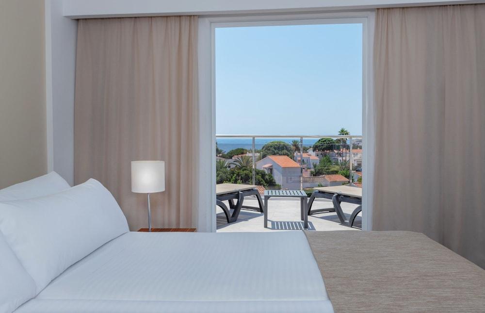 Hotel Alua Illa De Menorca S'Algar