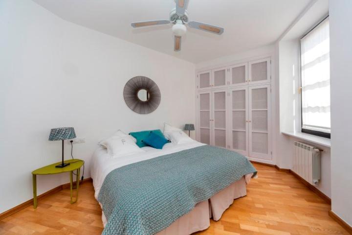 Splendid Former Chapel With Pool & Jacuzzi Villa *