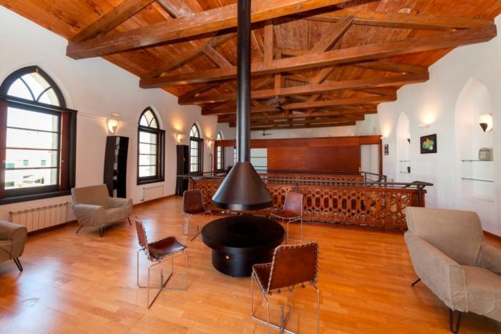 Splendid Former Chapel With Pool & Jacuzzi Es Castell (Menorca)