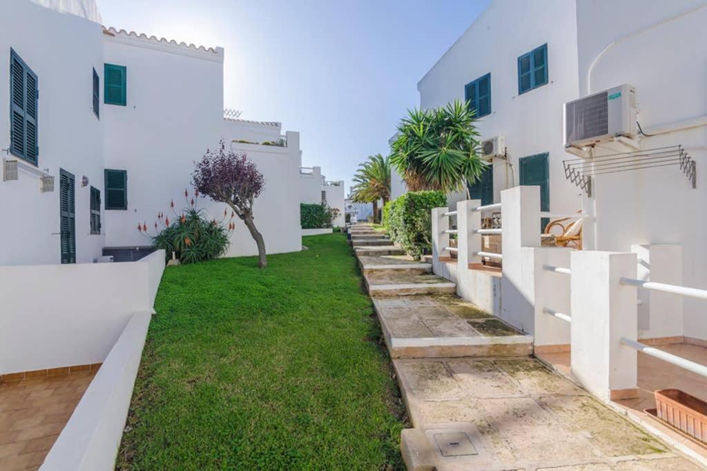 Happy Menorca Duplex ,piscina,aire Acondicionado,wiffi Apartamento Port d'Addaia