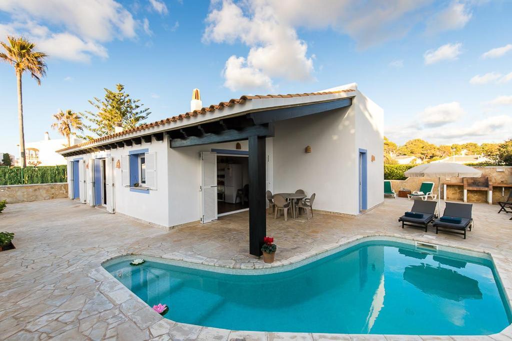 Marcia Cala Blanca (Menorca)