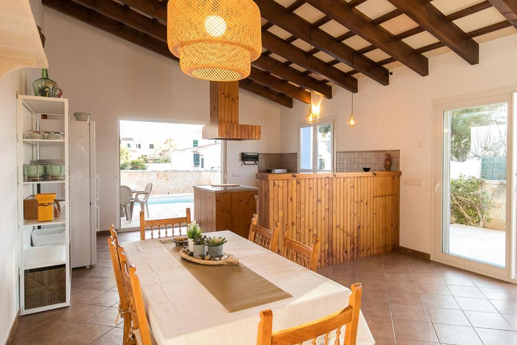 Marcia Cala Blanca (Menorca)