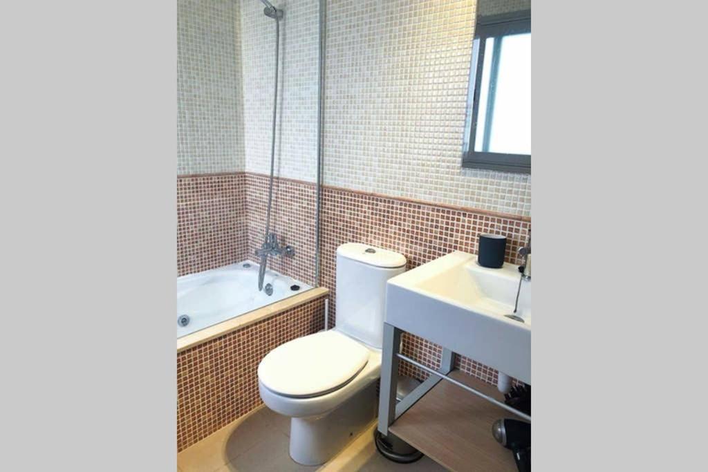 Villa D'aina * Propiedad Privada Con Piscina Cala'N Bosch (Menorca)