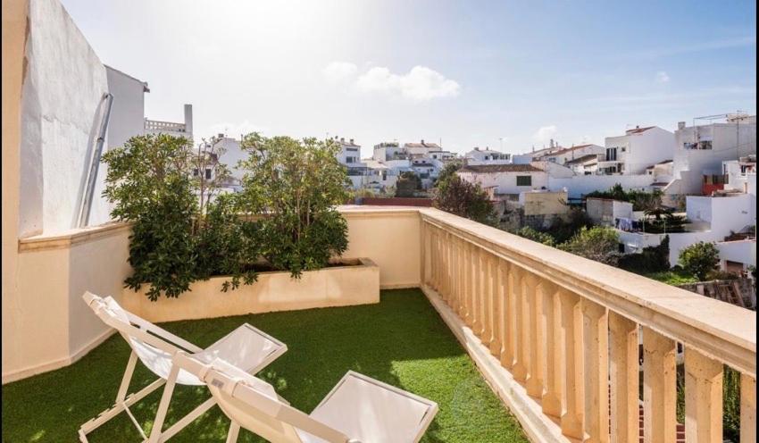 Splendid Former Chapel With Pool & Jacuzzi *