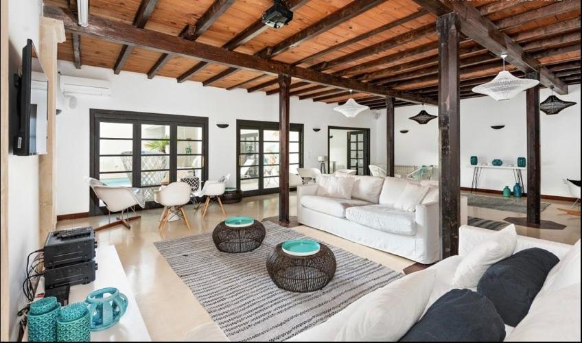 Splendid Former Chapel With Pool & Jacuzzi * Es Castell (Menorca)