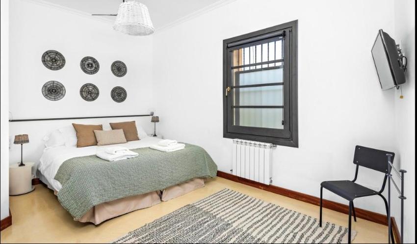 Splendid Former Chapel With Pool & Jacuzzi Villa
