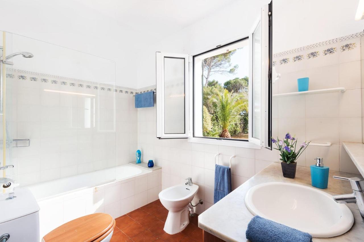 Villa Chalet Tranquilo Y Acogedor A 50 Metros De La Playa Cala Blanca (Menorca)