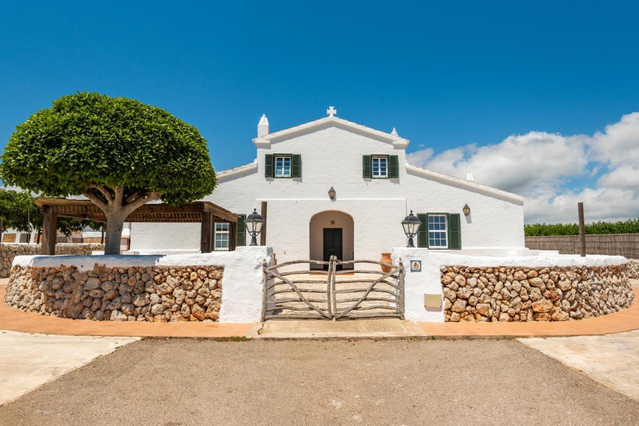 Llucasaldentet Holiday home *