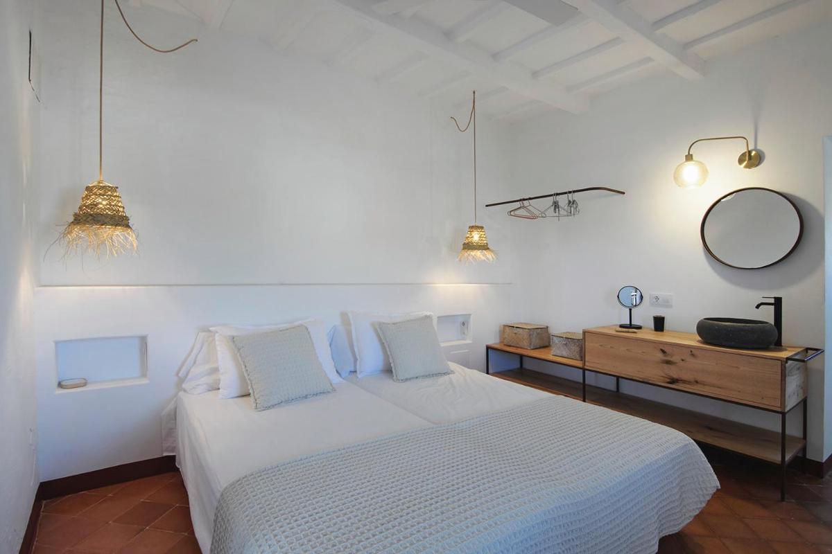 Casa Rural Reformada Bini Aumaia * Es Mercadal