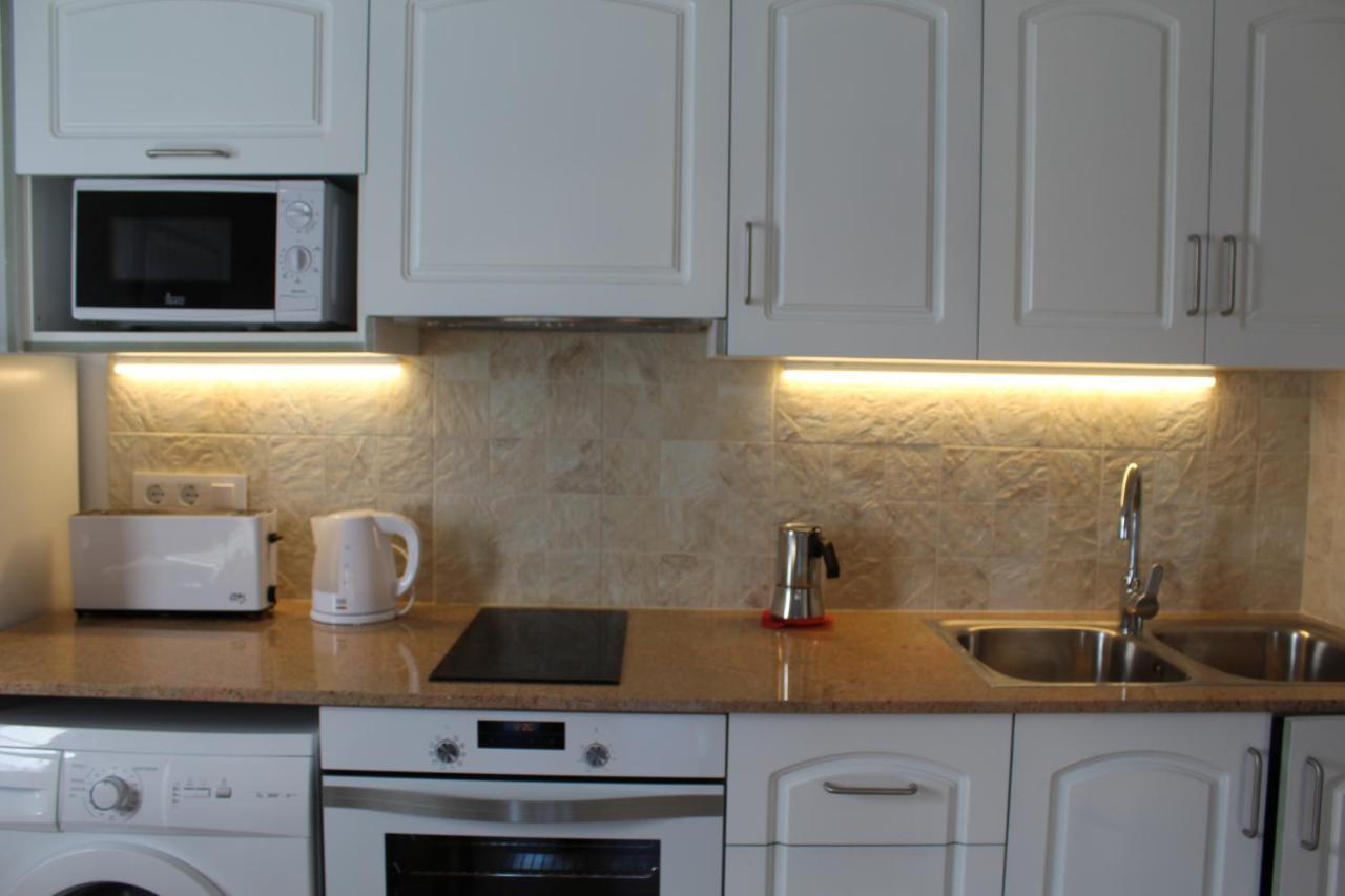 Apartamento Con Piscina En Ciudadela, Cala En Blanes Apartment *