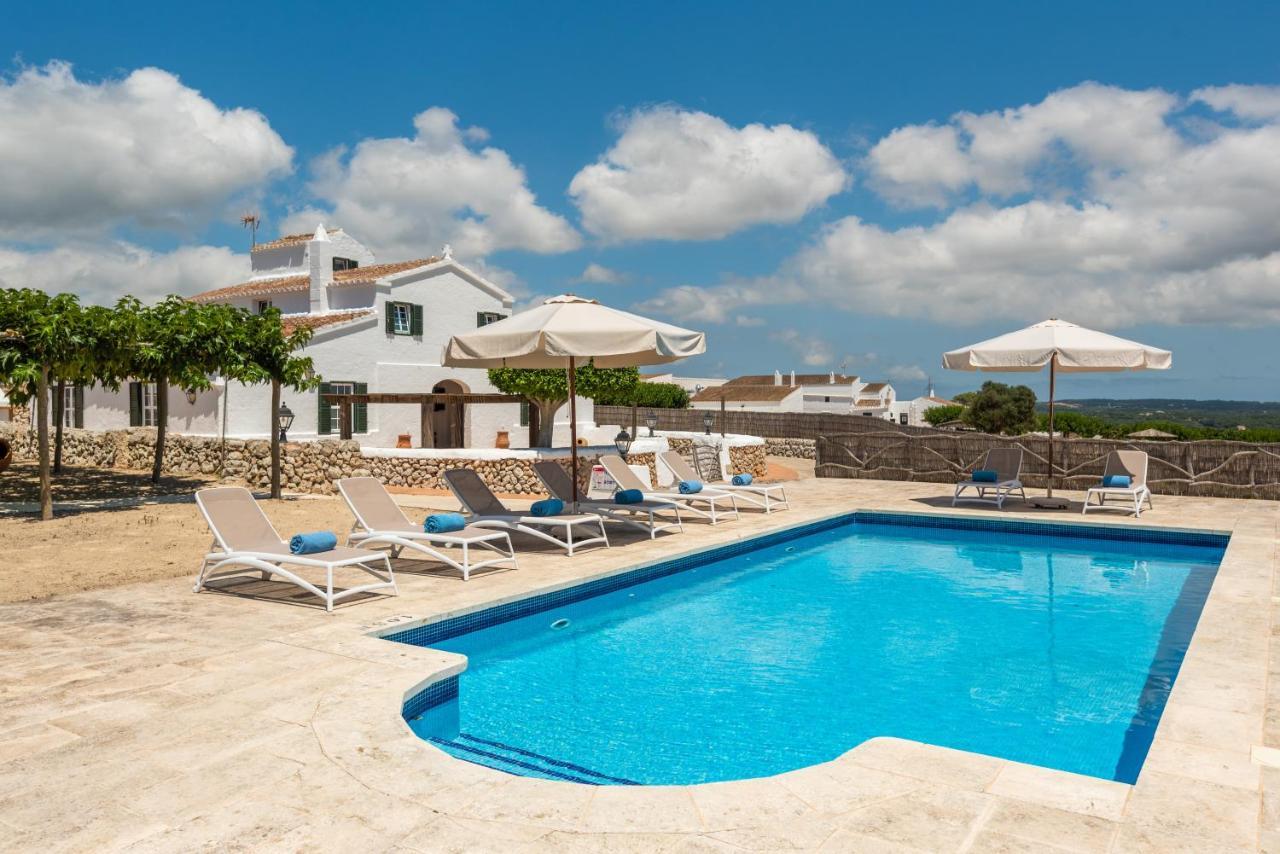 Holiday home Llucasaldentet *
