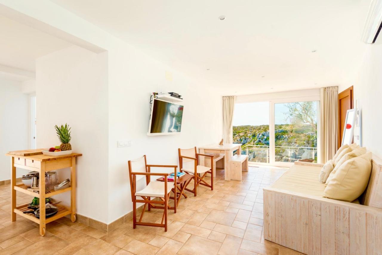 Seafront Bellavista With Heated Pool By Dadovillas