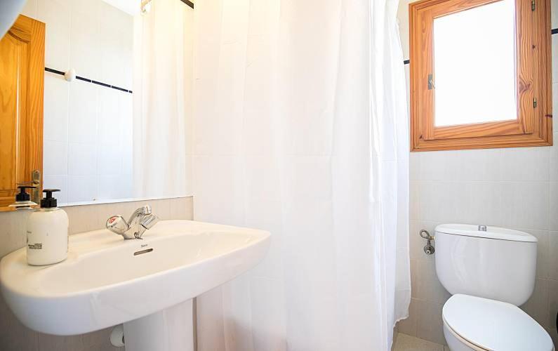 Villas Marineta Park * Cala'N Blanes (Menorca)
