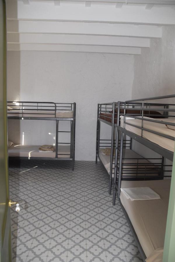 Hostel Refugi Biniati Vell Sant Lluis
