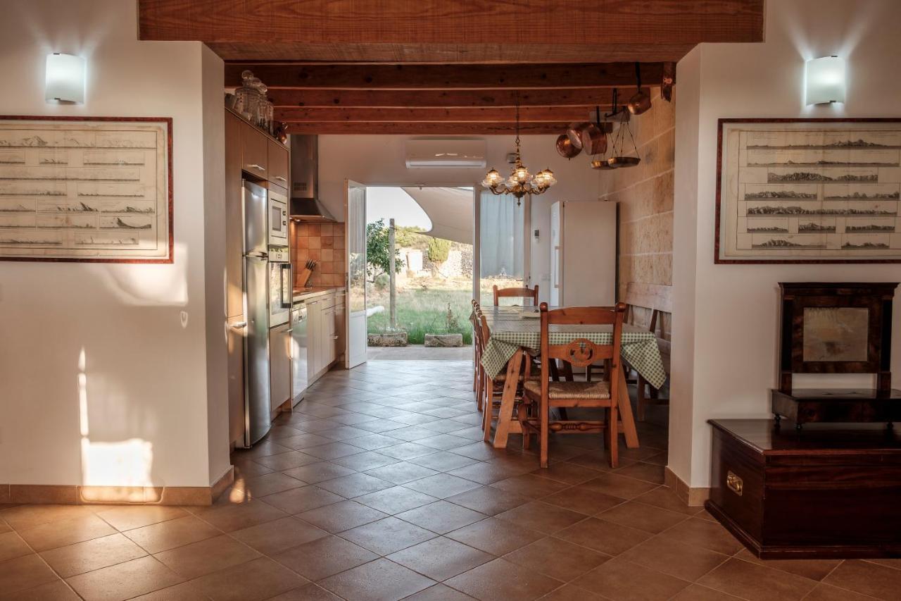 Son Rosas Country house