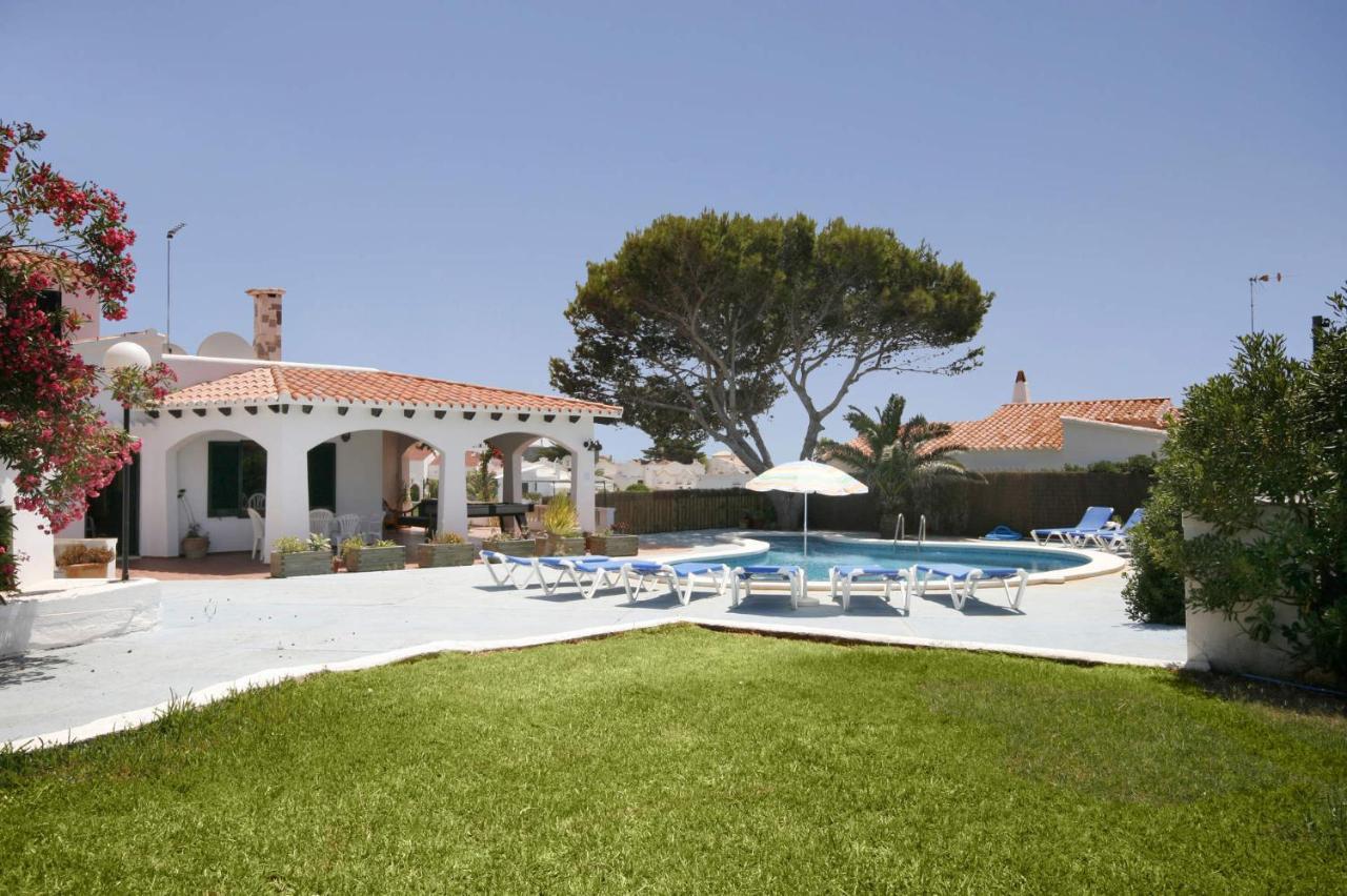 Villa Nuriana 4 Bedroom Villa, Calan Blanes Cala en Forcat