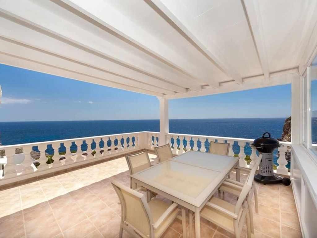 Es Macar Vistas Unicas Al Mar Junto A La Playa Piscina Climatizada Es Canutells
