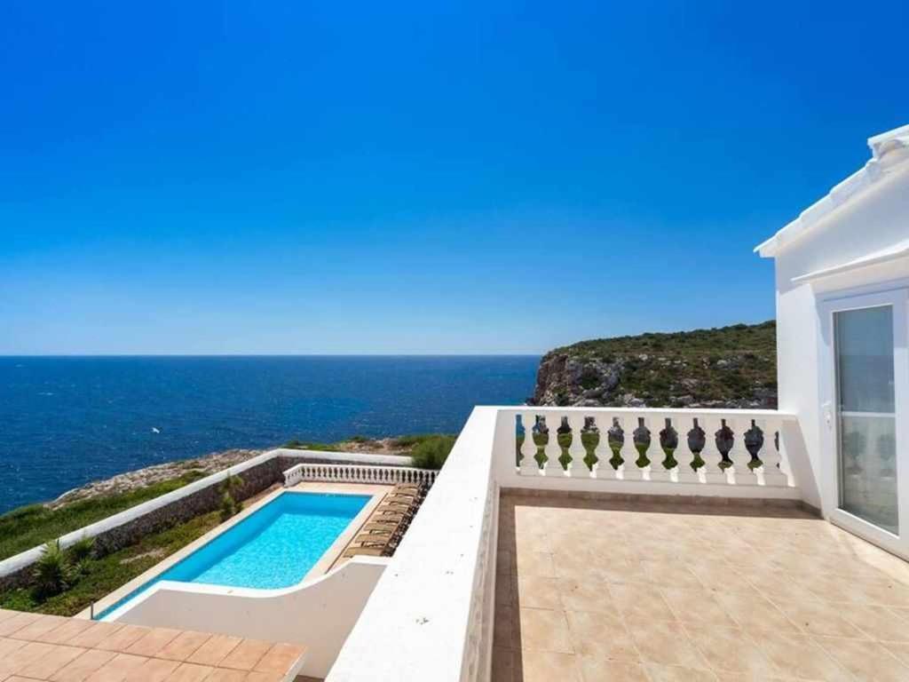 Es Macar Vistas Unicas Al Mar Junto A La Playa Piscina Climatizada