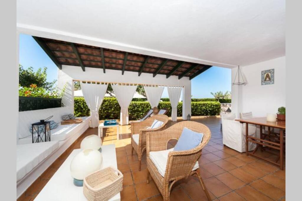 En Cap En Font Villa *