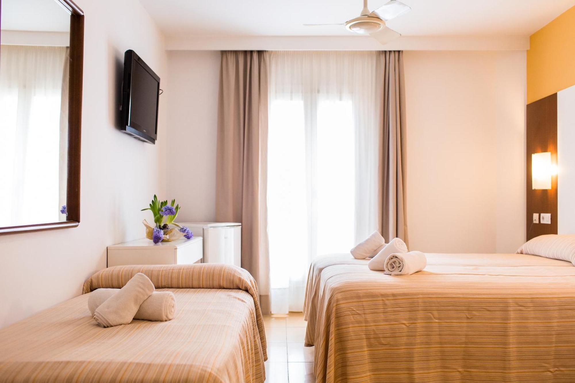 Sagitario Ciutadella Hostal Ciutadella (Menorca)