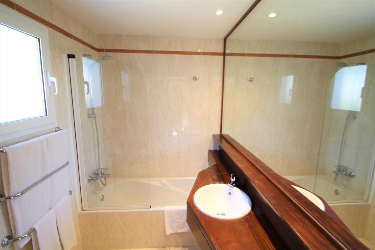 Aparthotel Talayot 3*