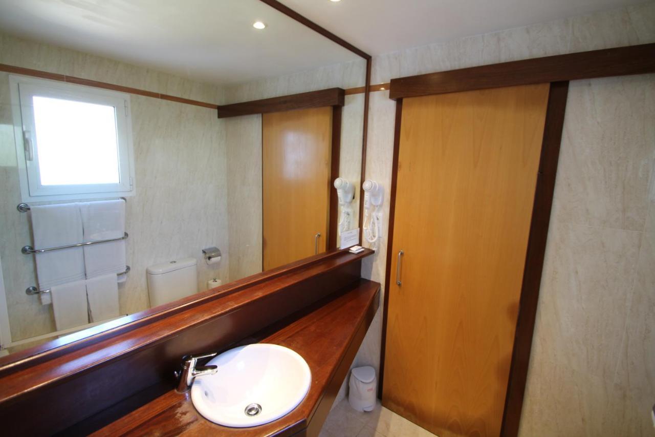 Talayot Aparthotel