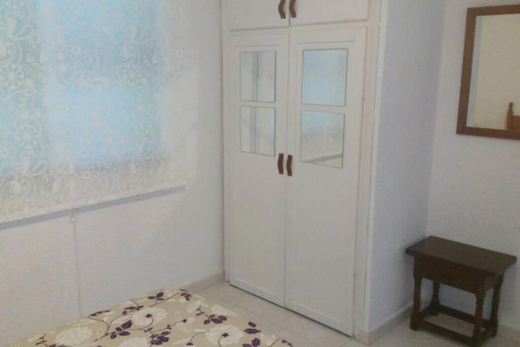 Tranquilo Con Preciosa Cala En La Puerta Apartamento *
