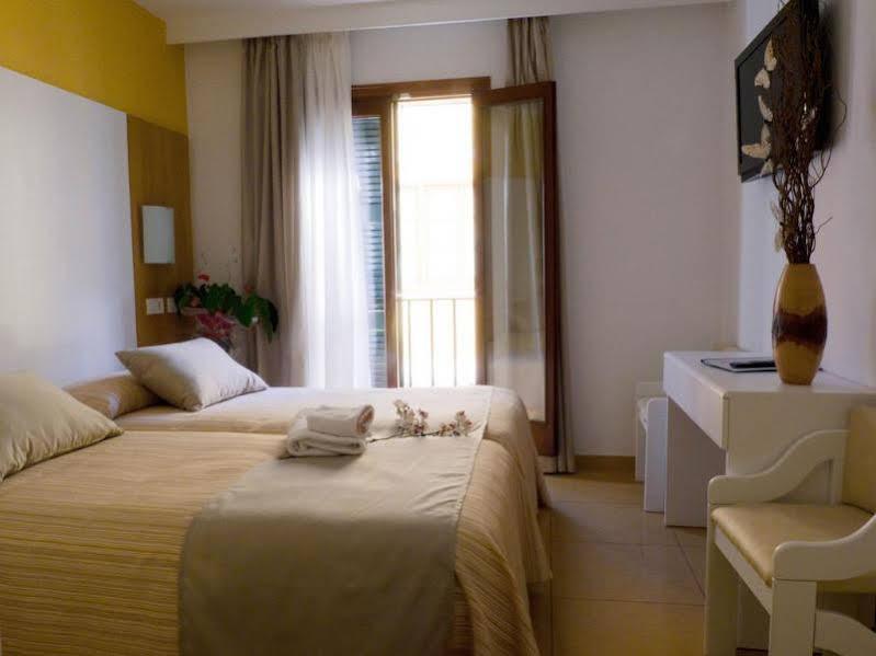 Sagitario Ciutadella Hostal