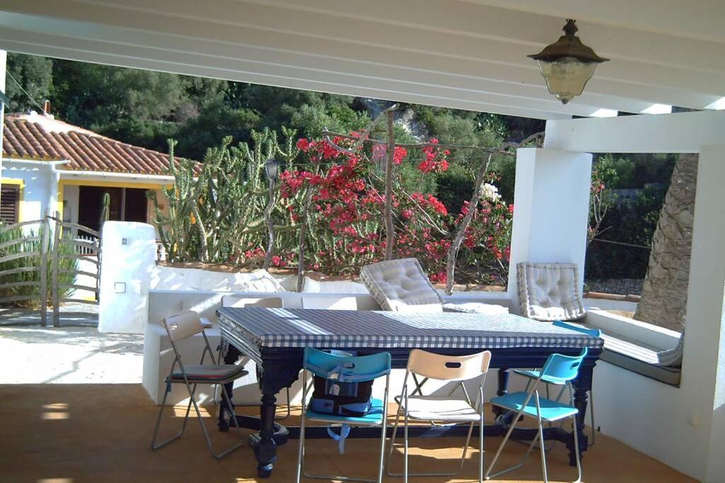 Preciosa Casa En Primera Línea Del Mar