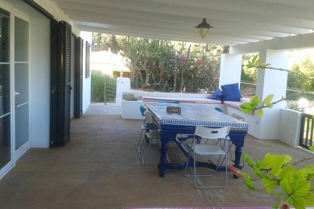 Preciosa Casa En Primera Línea Del Mar *