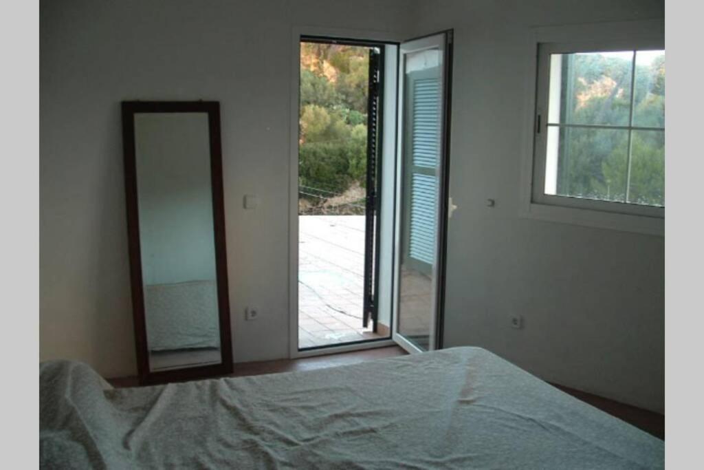 Preciosa Casa En Primera Línea Del Mar *