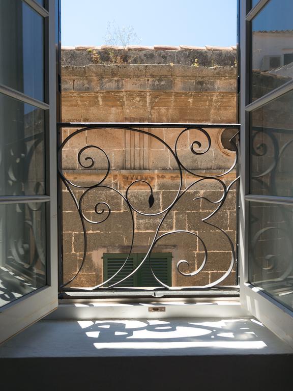 Hotel Tres Sants