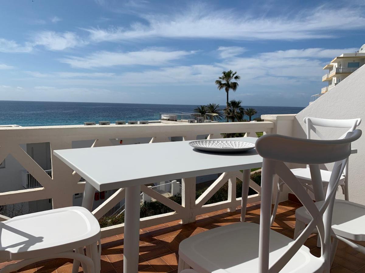 En Playa Santo Tomas Apartamento