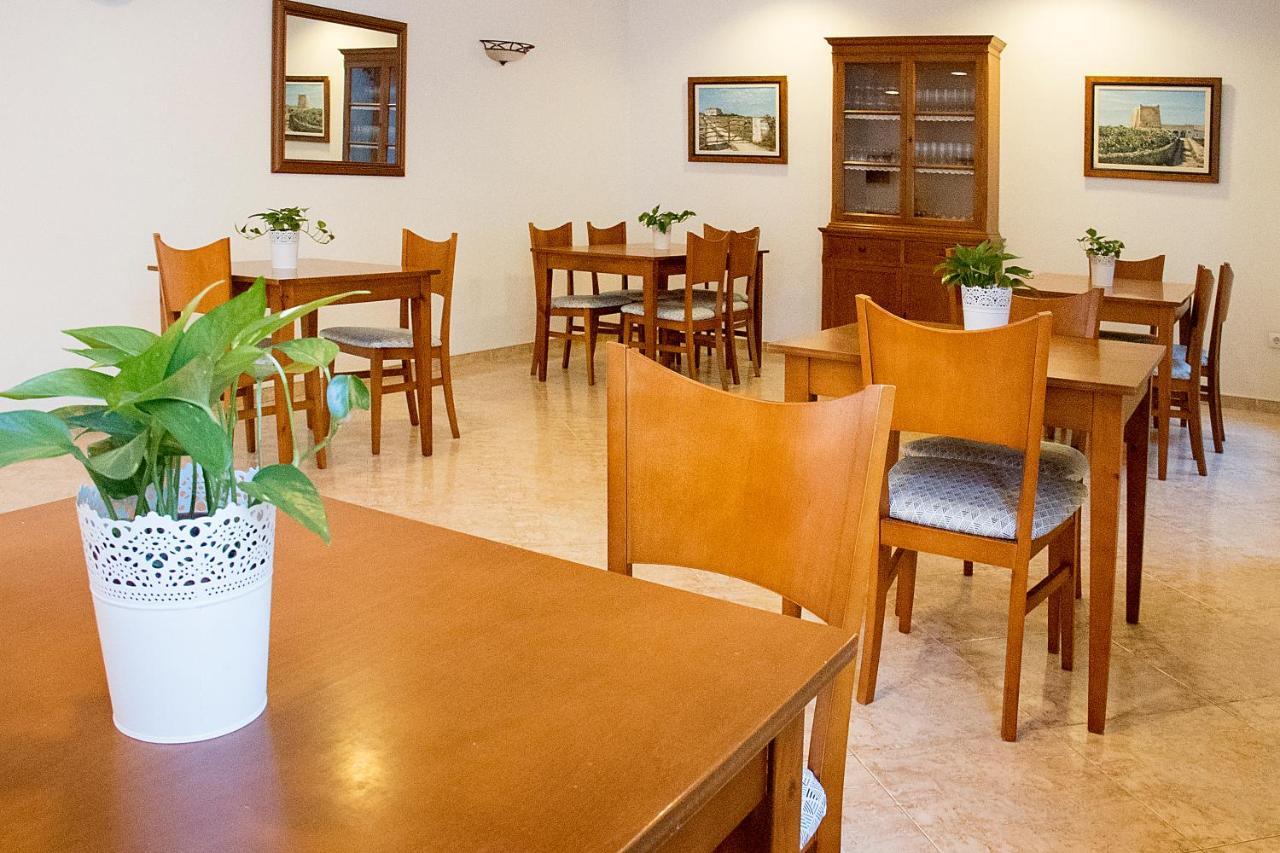 Geminis Hotel 2*