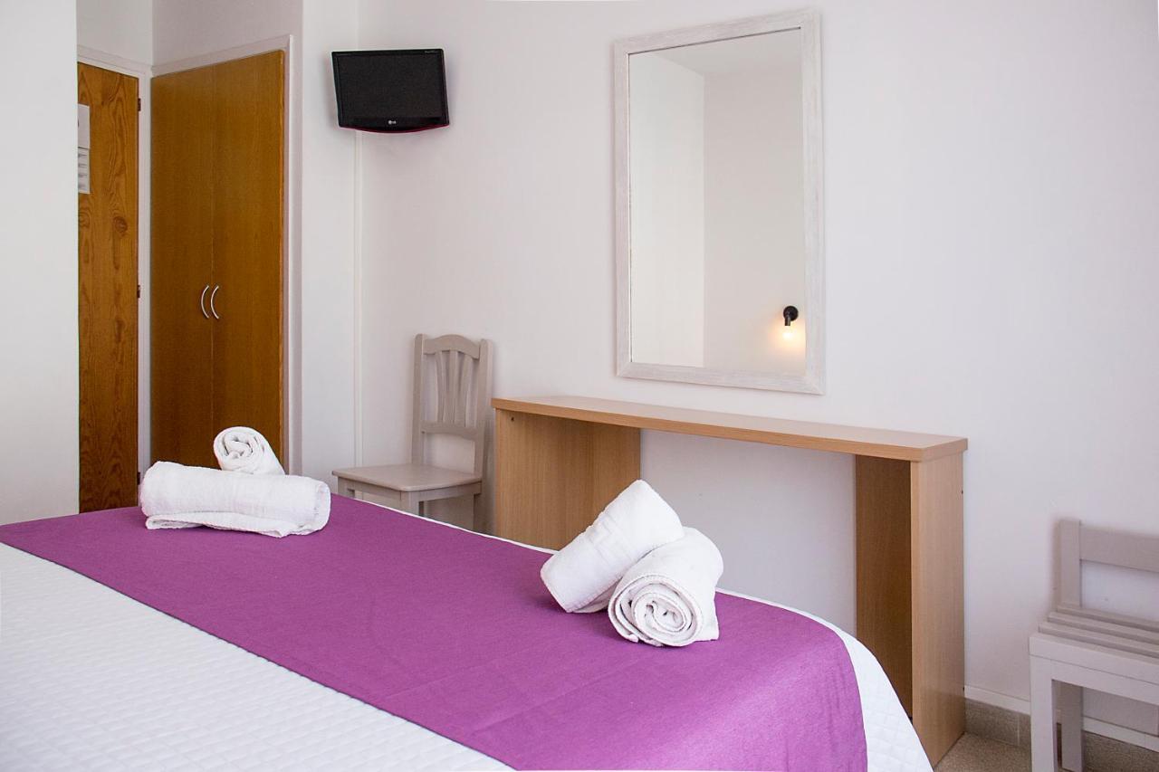Geminis Hotel