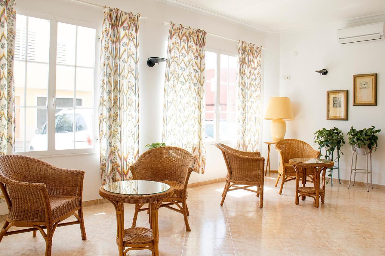 Geminis Hotel