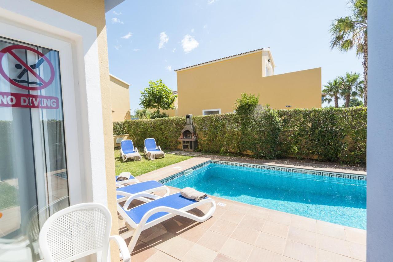 Villa Amarillas