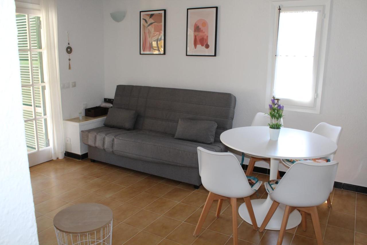 Apartamento Con Piscina En Ciudadela, Cala En Blanes