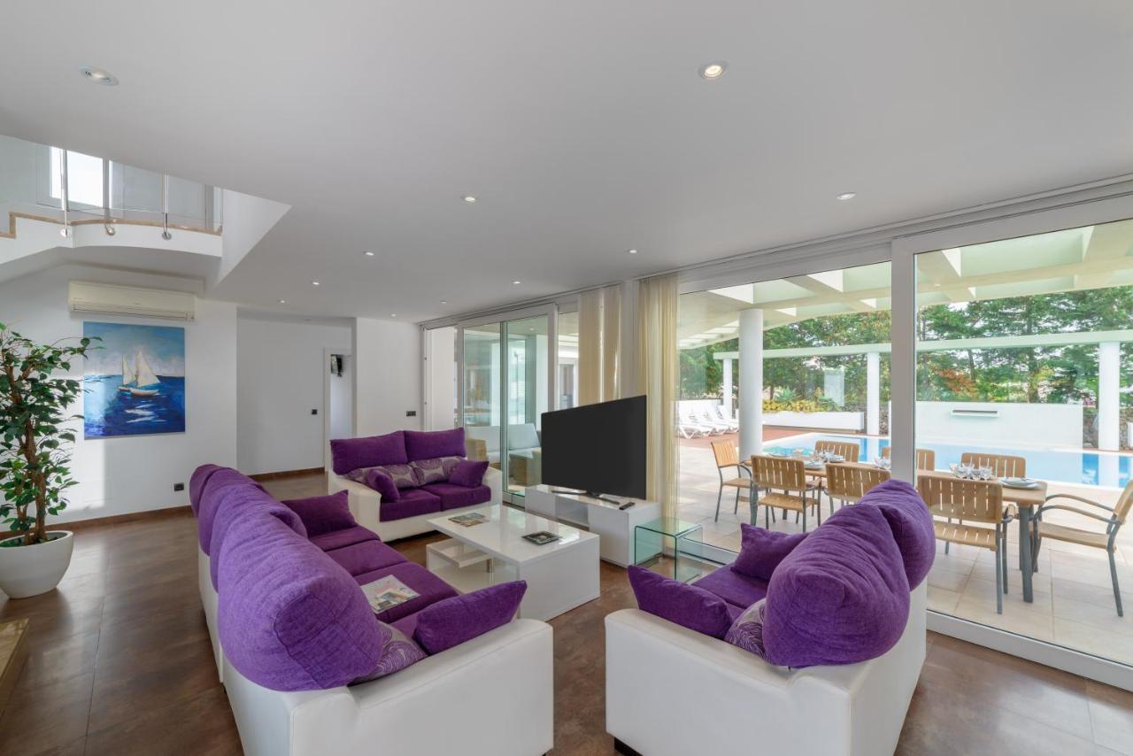 Santandria Grupo Seranova Luxury Villa *