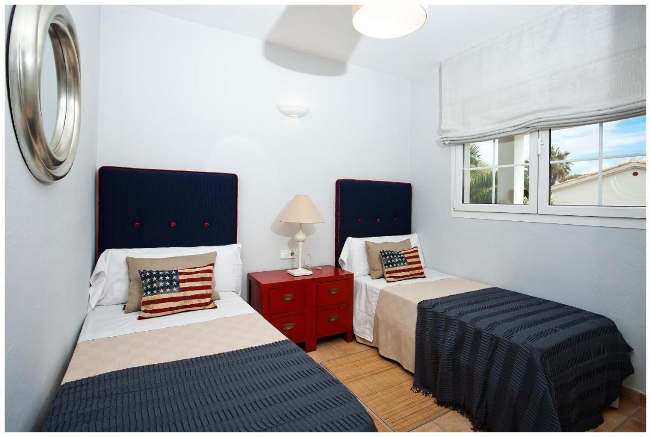 Bini Segui · Amplia 12 Pax · 6 Hab · 4 Baños · Piscina Privada Villa