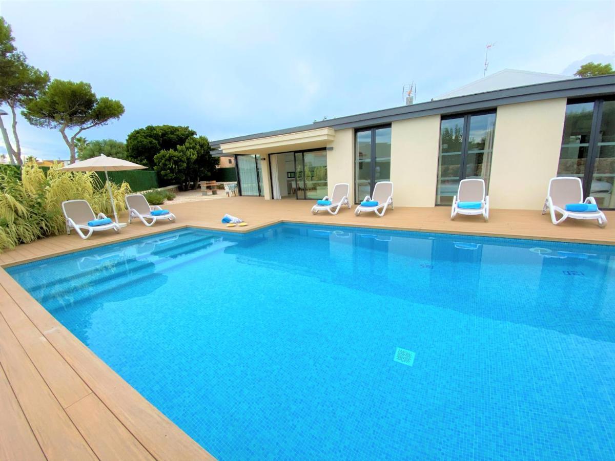Lucia Villa Cala'N Blanes (Menorca)