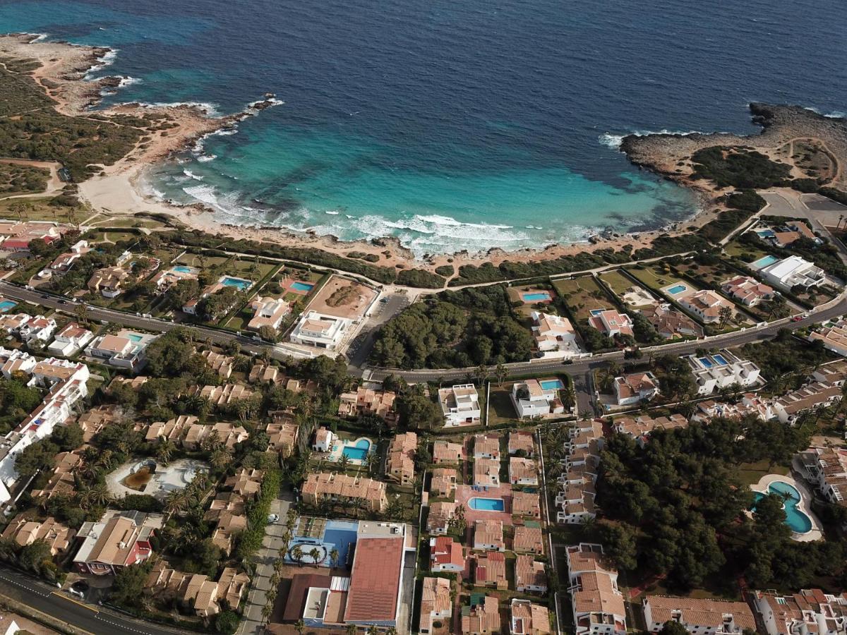 Con Piscina Y Playa Apartamento