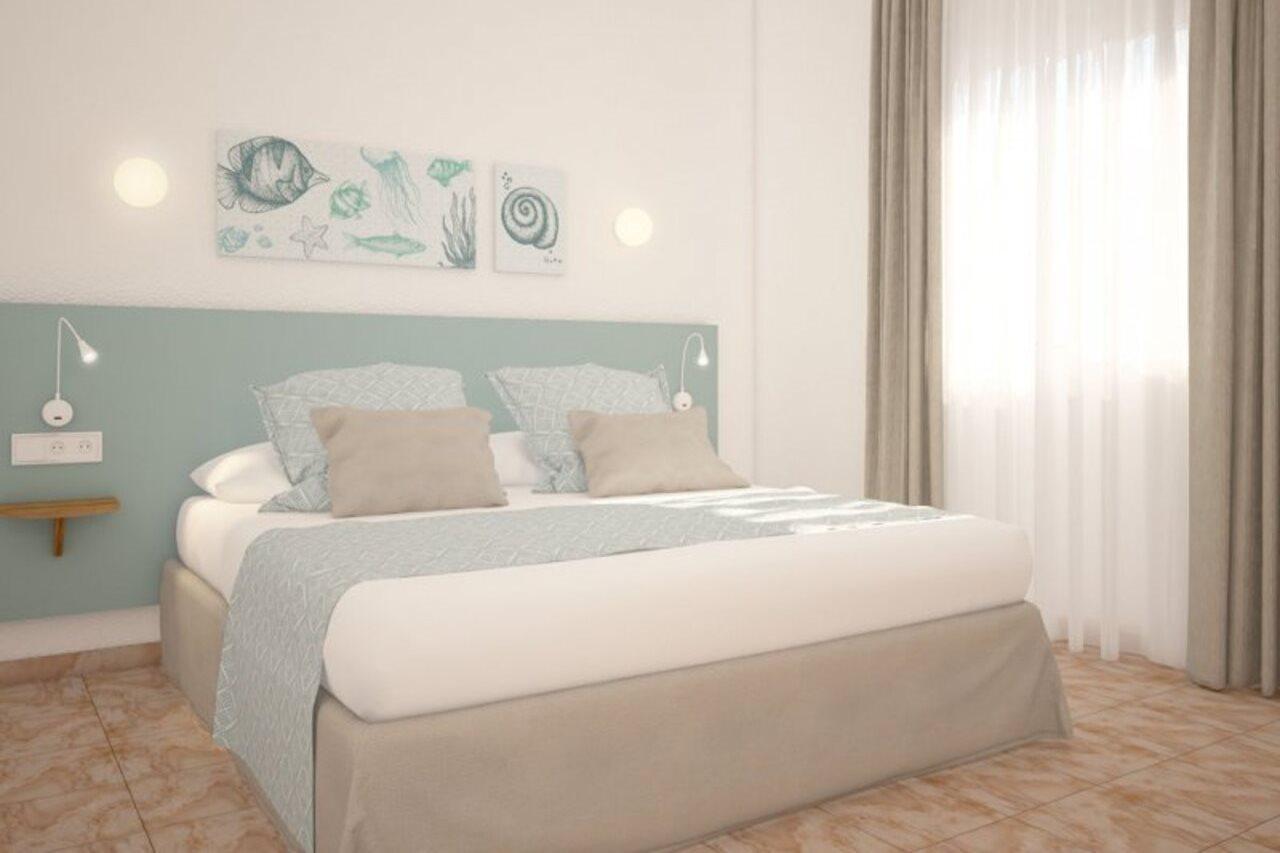 Apartahotel Pierre&vacances Menorca Cala Blanes 3*