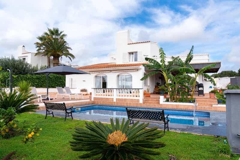 Villa Abba, Pool & Sea Views Binibeca