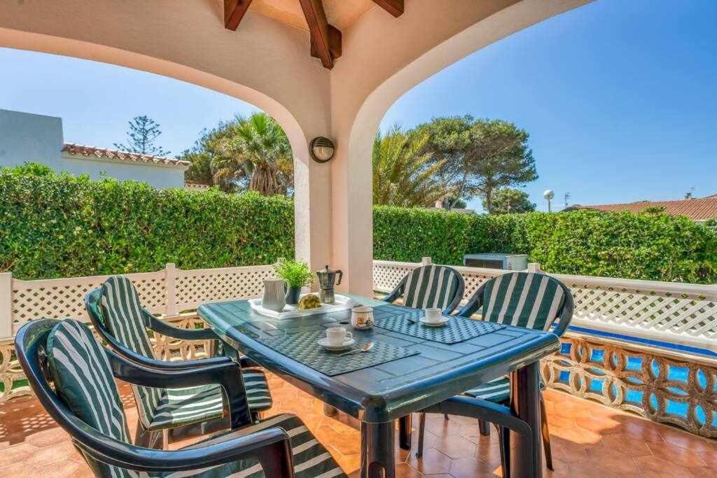 Villa Aure Villa con piscina y aire acondicionado cerca de la playa Villa Cala'N Bosch (Menorca)
